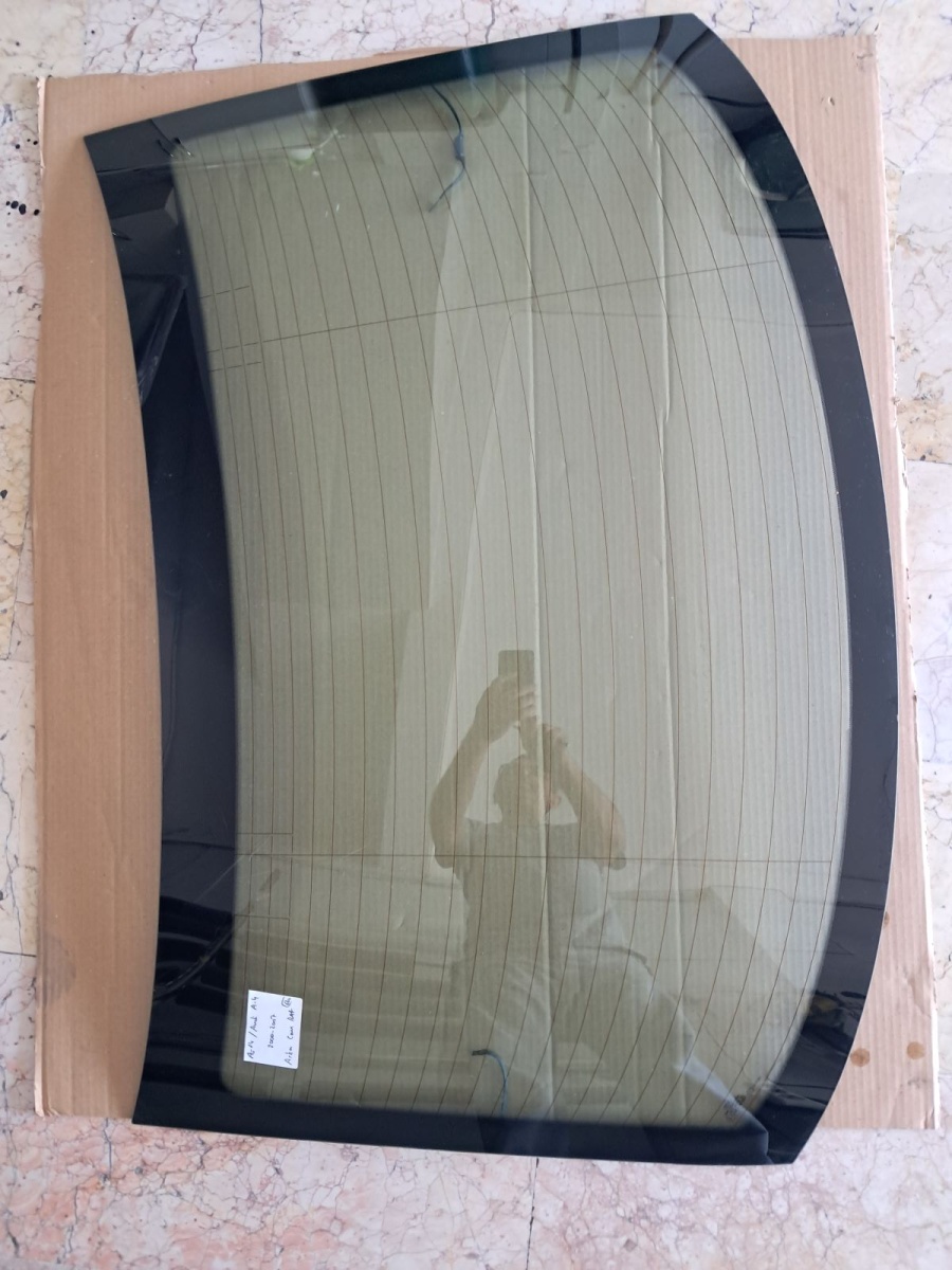 Audi	A 4	Arka Cam Rzt.	2000-2007	(Stok Kodu:	Au-14)