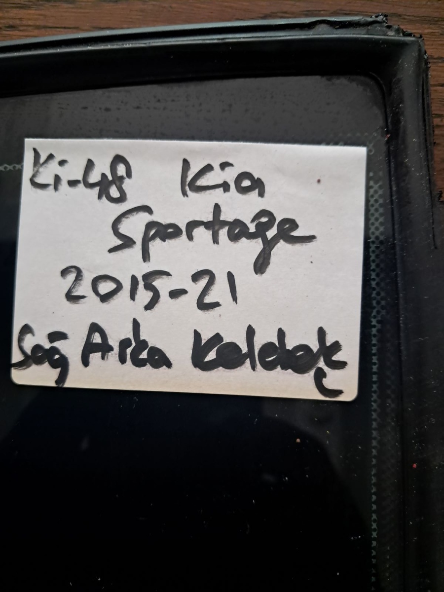 Kia 	Sportage	Sağ Arka Kelebek Camı	2015-2021	(Stok Kodu:	Ki-48)