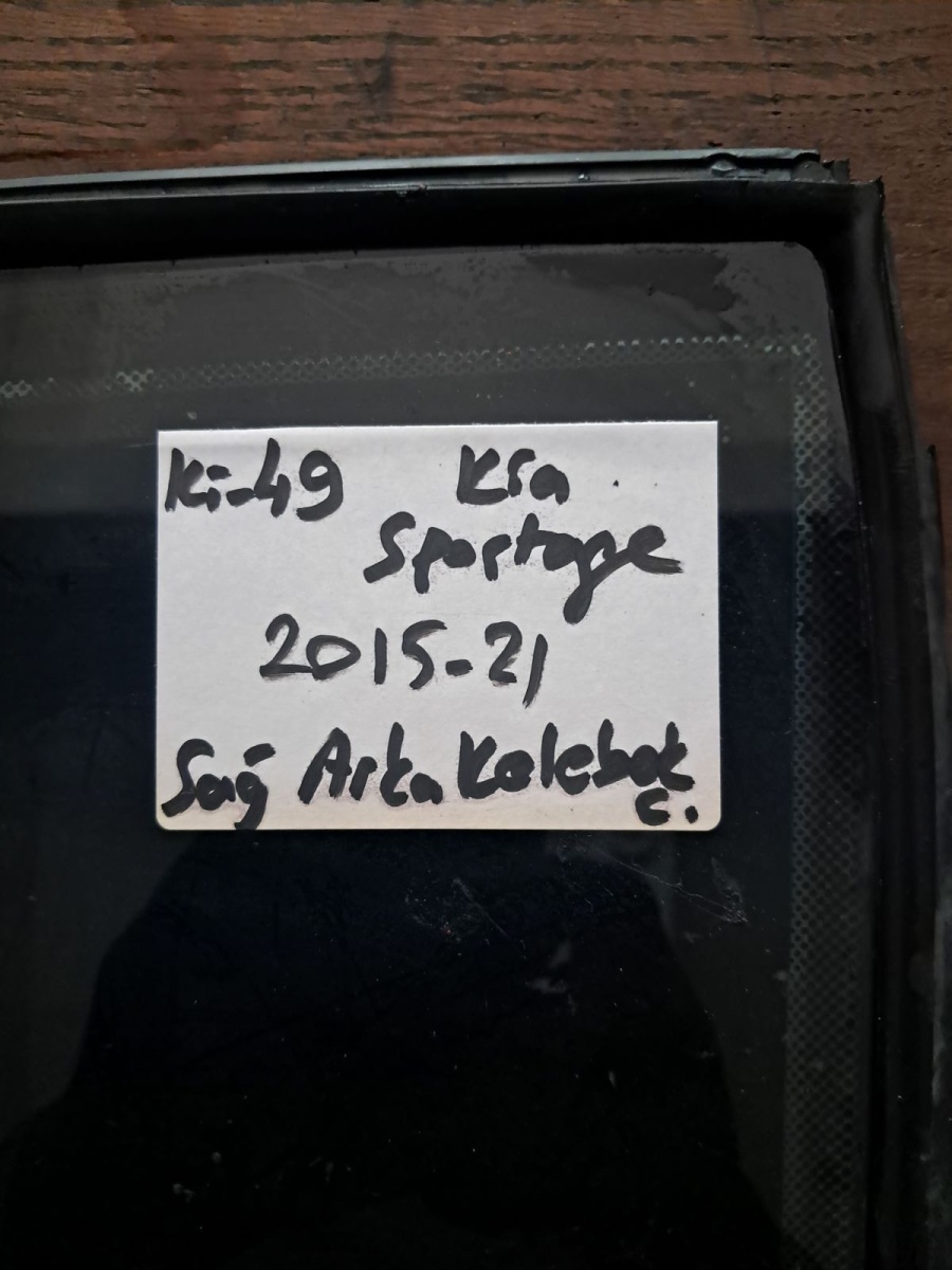 Kia 	Sportage	Sağ Arka Kelebek Camı	2015-2021	(Stok Kodu:	Ki-49)