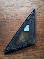 Audi	A-3	Sol Arka Kelebek Camı 	2006-2018	(Stok Kodu:	Au-33)