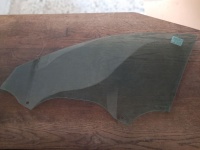 Audi	A-4	Sağ Ön Kapı Camı	2009-2016	(Stok Kodu:	Au-28)