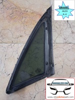 Audi A-4  Sol Arka Kelebek Camı