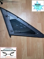 Audi A-6 Sağ Arka Kelebek Camı