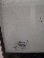 BMW F-10 Sol Arka Kelebek Camı