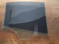 BMW	F-30	2010-2016	Sol Arka Kapı Camı	(Stok Kodu:	Bm-37)