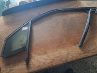 Citroen 	C-3 Aircross 	Sol Ön Kelebek Camı	2017-	(Stok Kodu:	Ci-104)