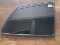 Citroen 	C-4 Grand Picasso 	Sağ Arka Yan Sabit Camı	2014-2019	(Stok Kodu:	Ci-103)