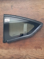 Citroen 	C-4 	Sol Arka Kelebek Camı	2010-2018	(Stok Kodu:	Ci-90)