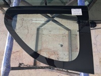 Dacia	Dokker	Sağ Arka Yan Sabit	2013-2019	(Stok Kodu:	Da-2)