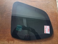 Dacia	Duster	Sol Arka Yan Sabit	2010-	(Stok Kodu:	Da-5)