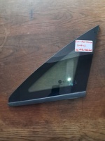 Fiat	Linea 	2006-2014	Sağ Arka Kelebek Camı	(Stok Kodu:	Fi-11)