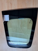 Ford 	Courier	Sağ Arka Yan Sabit Camı		(Stok Kodu:	Fo-18)