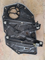 Ford	Focus IV	Sol Ön Cam Krikosu		(Stok Kodu:	Fo-26)