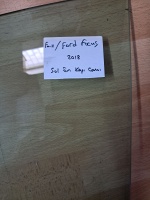 Ford	Focus	Sol Ön Kapı Camı		(Stok Kodu:	Fo-11)