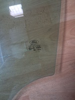 Ford	Focus	Sol Ön Kapı Camı		(Stok Kodu:	Fo-12)