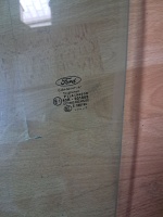 Ford	Kuga	Sol Ön Kapı Camı		(Stok Kodu:	Fo-13)