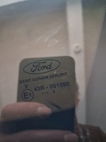 Ford	Mondeo 	Sağ Arka Kelebek Camı	2015-2018	(Stok Kodu:	Fo-30)