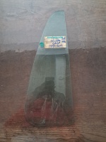 Honda CR-V Sağ Arka Kelebek Camı