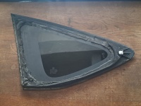 Honda	CR-V	Sağ Arka Yan Sabit Camı	2013-2018	(Stok Kodu:	Ho-1)