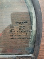 Hyundai	Accent Admire	2002-2005	Sol Arka Kelebek Camı	(Stok Kodu:	Hy-71)