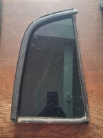 Hyundai	Getz	2002-2011	Sol Arka Kelebek Camı	(Stok Kodu:	Hy-62)