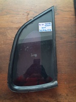 Hyundai	Tucson	2004-2010	Sağ Arka Kelebek Camı	(Stok Kodu:	Hy-39)
