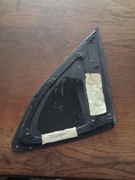 Hyundai	  Tucson	  2015-2020	Sol Arka Kelebek Camı	(Stok Kodu:	Hy-41)