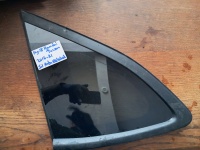 Hyundai	Tucson	2016-2021	Sol Arka Kelebek Camı	(Stok Kodu:	Hy-18)