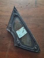 Kia 	Ceed 	Sol Ön Kelebek Camı	2012-2018	(Stok Kodu:	Ki-18)