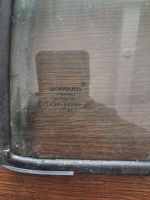 Kia 	Rio HB	Sağ Arka Kelebek Camı	2000-2005	(Stok Kodu:	Ki-64)