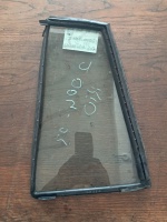 Kia 	Rio HB	Sağ Arka Kelebek Camı	2000-2005	(Stok Kodu:	Ki-64)