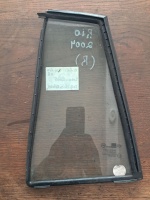 Kia 	Rio HB	Sağ Arka Kelebek Camı	2000-2005	(Stok Kodu:	Ki-65)