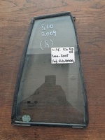 Kia 	Rio HB	Sağ Arka Kelebek Camı	2000-2005	(Stok Kodu:	Ki-65)