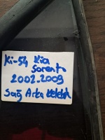 Kia 	Sorento	Sağ Arka Kelebek Camı	2002-2009	(Stok Kodu:	Ki-54)