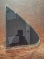 Kia 	Sorento	Sağ Arka Kelebek Camı	2002-2009	(Stok Kodu:	Ki-56)