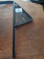 Kia 	Stonic	Sol Arka Kelebek Camı	2017-2022	(Stok Kodu:	Ki-12)