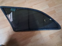 Mercedes	202 STW	Sağ Arka Yan Sabit Camı		(Stok Kodu:	Me-5)