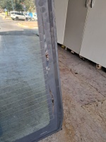 Mercedes	C Seri (204 Kasa)	Arka  Cam		(Stok Kodu:	Me-8)