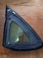 Opel	Astra J-Sedan 	Sağ Arka Kelebek Camı	2012-2019	(Stok Kodu:	Op-10)