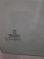 Peugeot 206 GTI Sağ Ön Kapı Camı 1998-2009 (Stok Kodu: Pe-239)