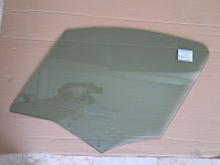 Peugeot	307 (STW)	Sağ Ön Kapı Camı	2001-2005	(Stok Kodu:	Pe-90)