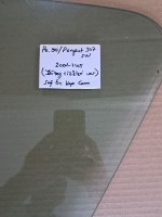Peugeot	307 (STW)	Sağ Ön Kapı Camı	2001-2005	(Stok Kodu:	Pe-90)