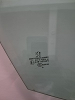 Peugeot 308 Sağ Ön Kapı Camı 2007-2016 (Stok Kodu: Pe-236)