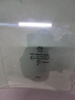 Peugeot 308 Sol Ön Kapı Camı 2017 (Stok Kodu: Pe-75)