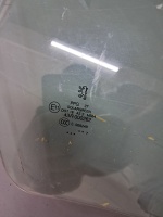 Peugeot 407 Sağ Ön Kapı Camı (Stok Kodu: Pe-71)