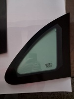 Renault Clio-3 2015- Sol Arka Kelebek Camı (Stok Kodu: Re-50)