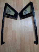 Renault	Clio 5 Sağ Ön Kelebek Camı 