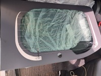 Renault Kangoo 2021- Sol Arka Bagaj Camı Rzt