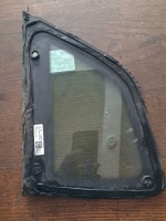 Seat Arona 2018- Sağ Arka Kelebek Camı (Stok Kodu: Se-28)