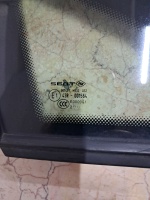 Seat Leon 2005-2012	Sağ Ön Kelebek Camı 
